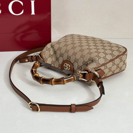 Gucci Diana small shoulder bag
